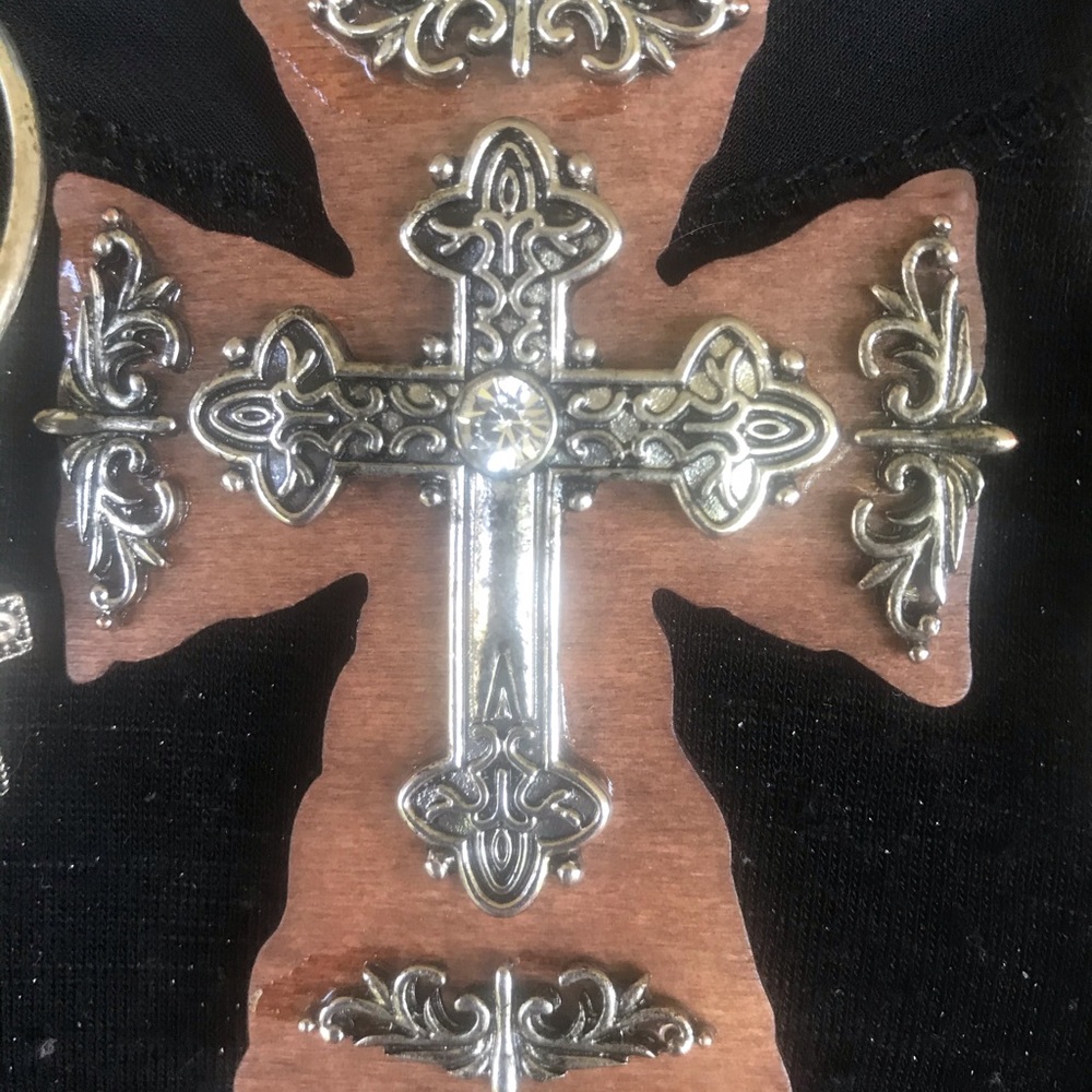Jewerly Set - Picture 2 of 4